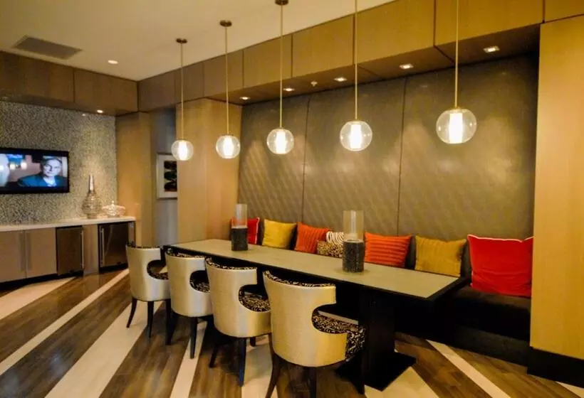 Bluebird Suites In Tysons Corner