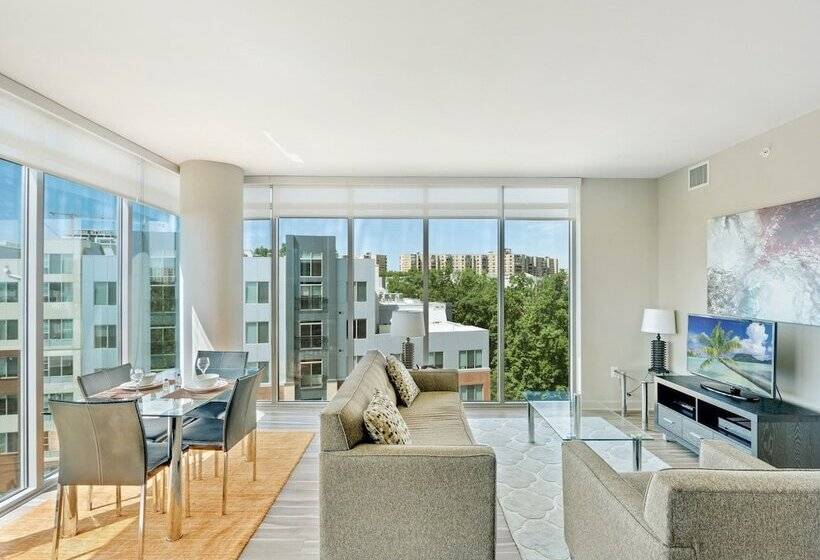 Bluebird Suites In Tysons Corner