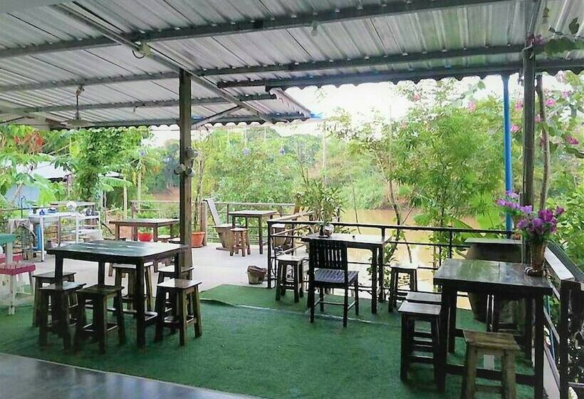 فندق Ausgust Riverside Resort