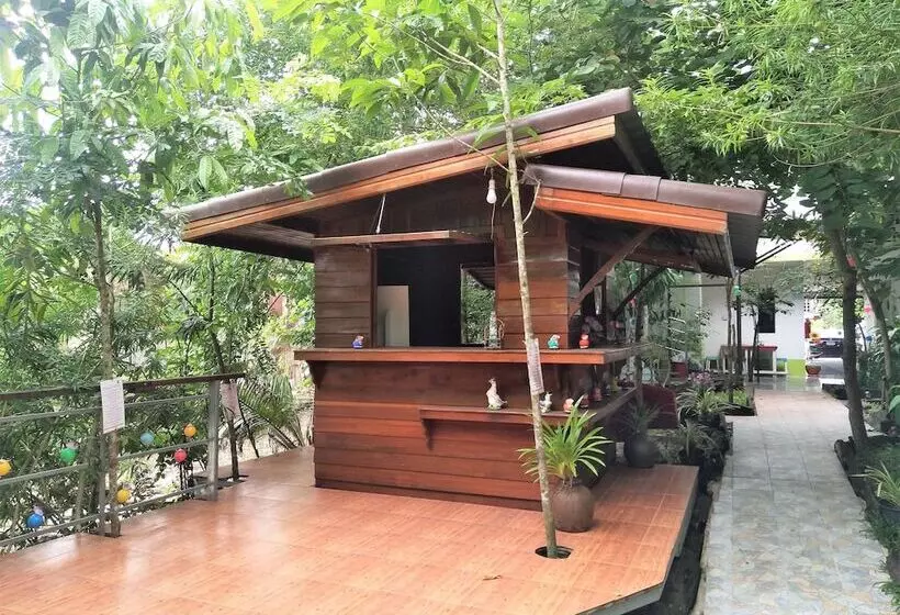 هتل Ausgust Riverside Resort