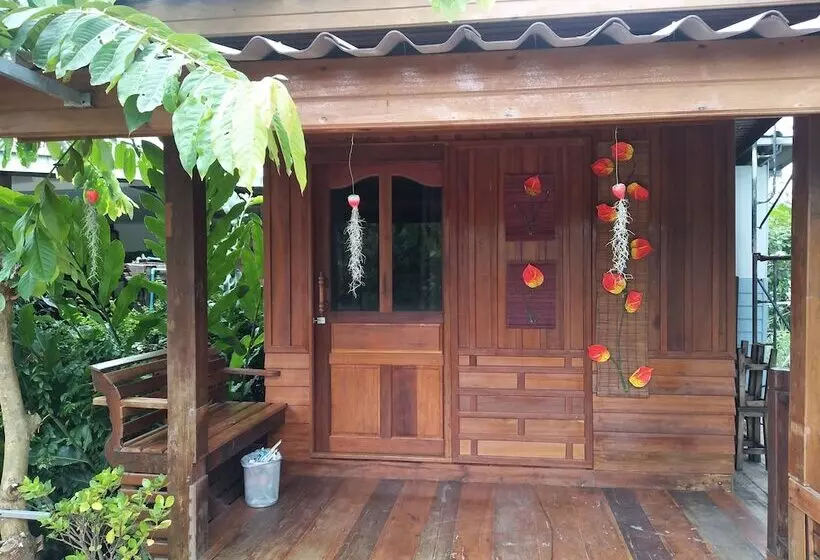 هتل Ausgust Riverside Resort