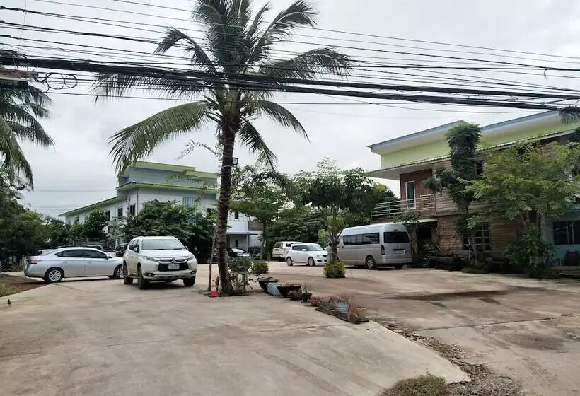 هتل Ausgust Riverside Resort