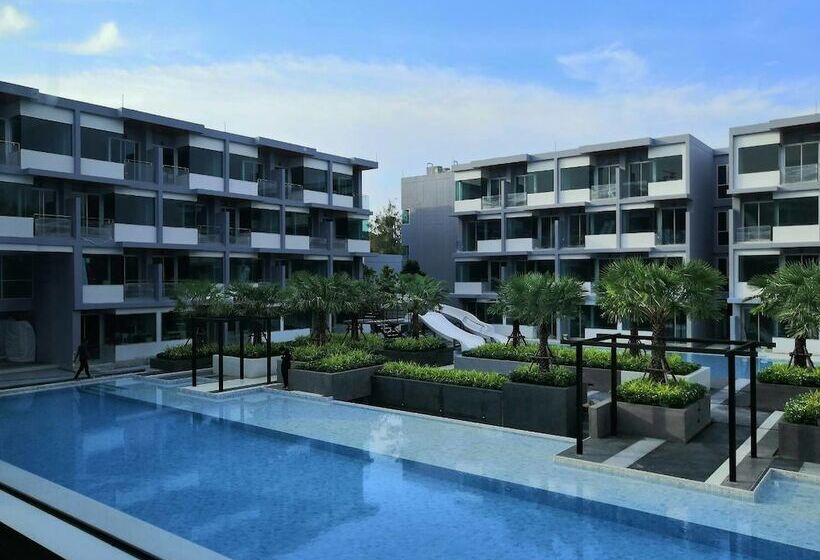 Hotel Bay Window At Sea