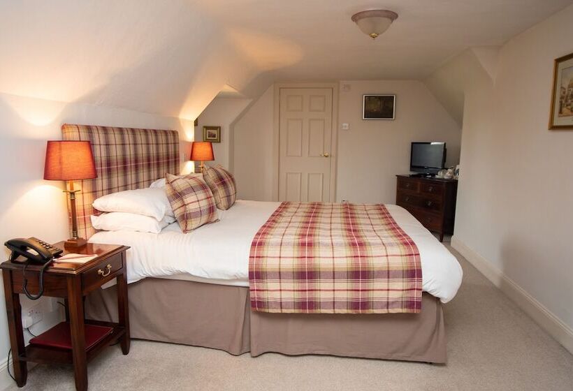 Hotel Chirnside Hall