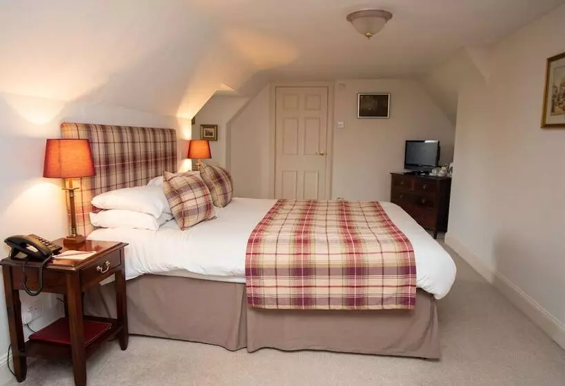 Hotel Chirnside Hall