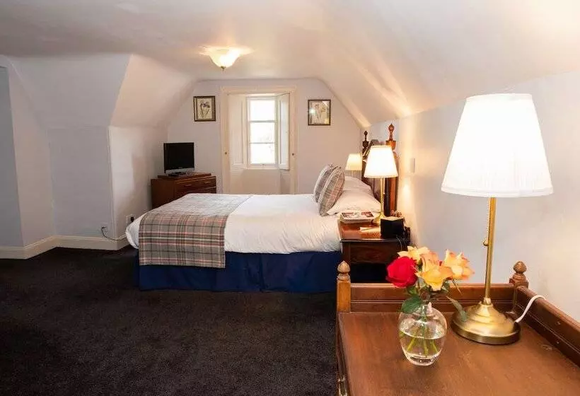 Hotel Chirnside Hall