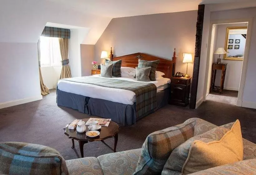 Hotel Chirnside Hall