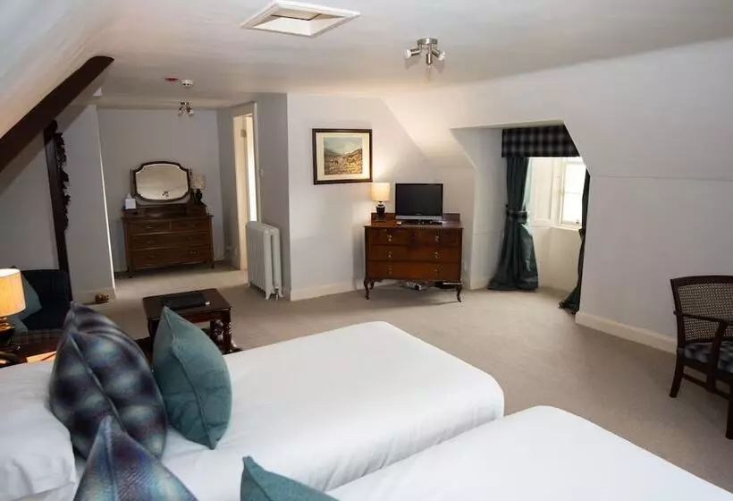 Hotel Chirnside Hall