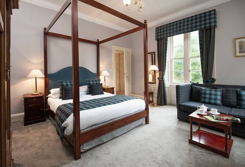 Hotel Chirnside Hall