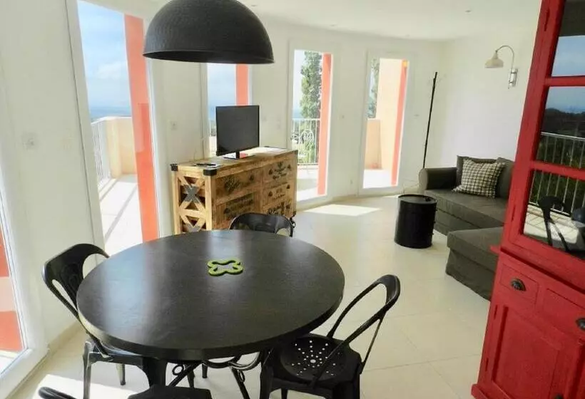 Hotelli Domaine De Campras B&b