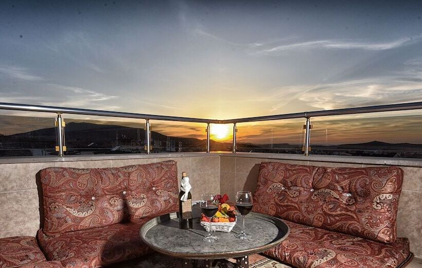 هتل El Nazar Stone Suite