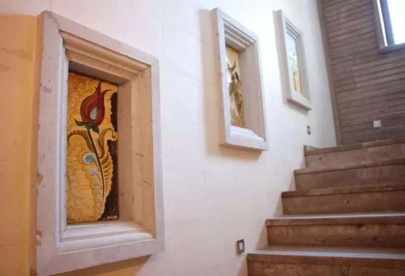 Hotelli El Nazar Stone Suite