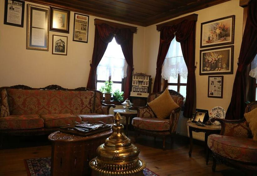 酒店 Fatma Hanim Konagi