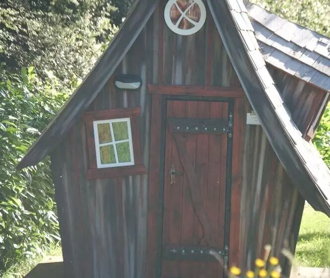 Hotelli Insolites Du Camping De Trezulien