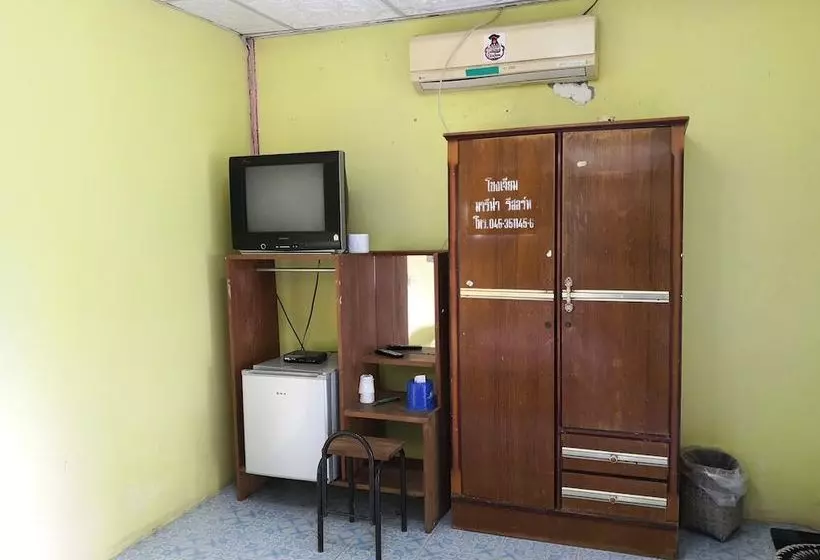 Hotelli Khongchaim Marina Resort