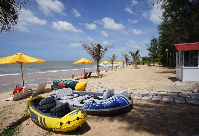 هتل Long Hải Channel Beach Resort