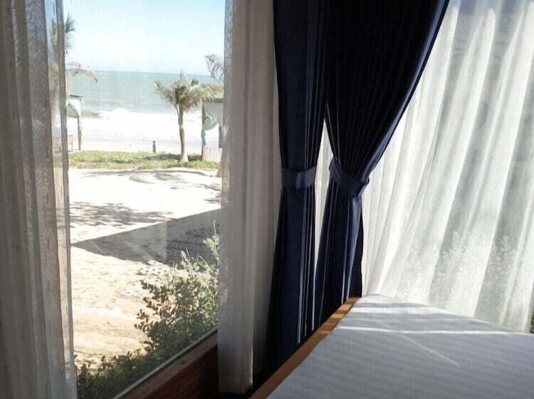 هتل Long Hải Channel Beach Resort