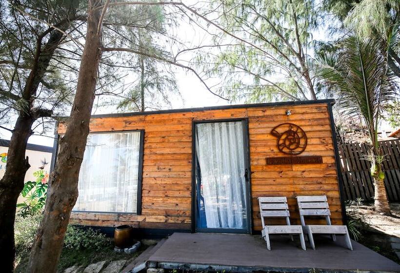 هتل Long Hải Channel Beach Resort