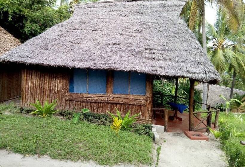 هتل Mafia Beach Bungalows