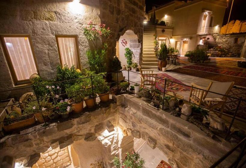 בית מלון כפרי Maze Of Cappadocia