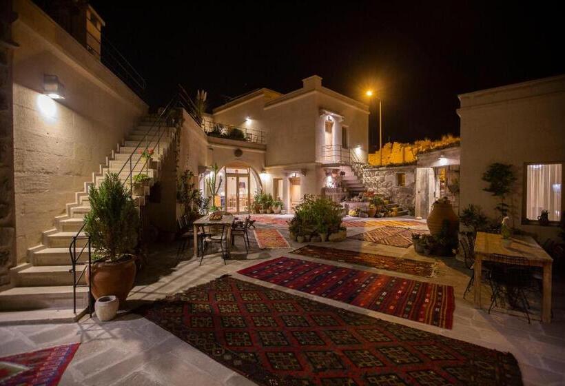 בית מלון כפרי Maze Of Cappadocia