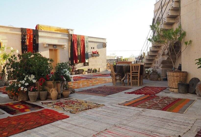 בית מלון כפרי Maze Of Cappadocia