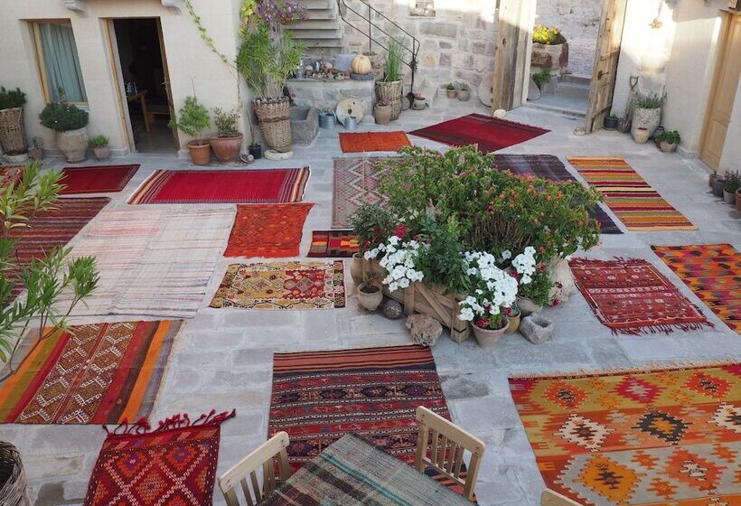 בית מלון כפרי Maze Of Cappadocia