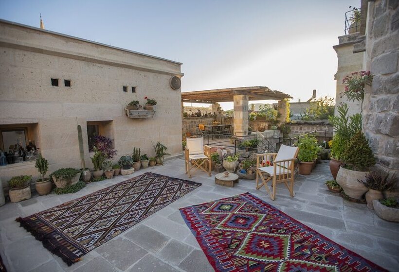 בית מלון כפרי Maze Of Cappadocia