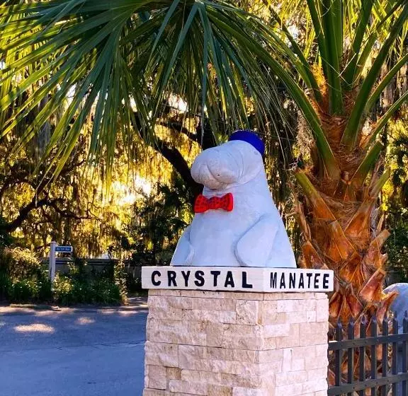 Hotelli Retreat At Crystal Manatee