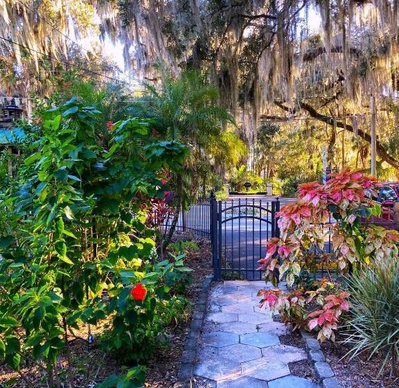 فندق Retreat At Crystal Manatee