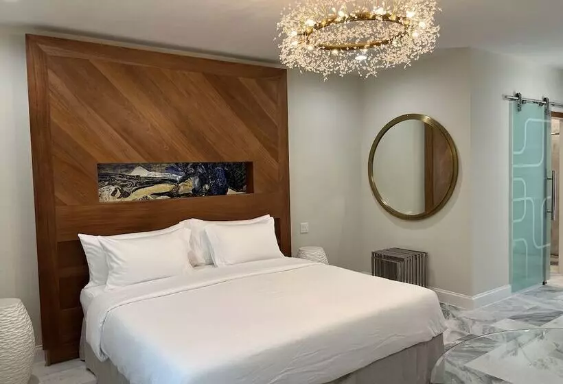 Hotelli Retreat At Crystal Manatee