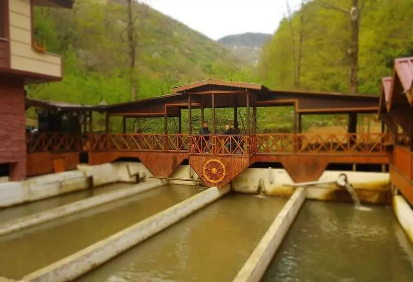 モーテル Isikli Kale Otel