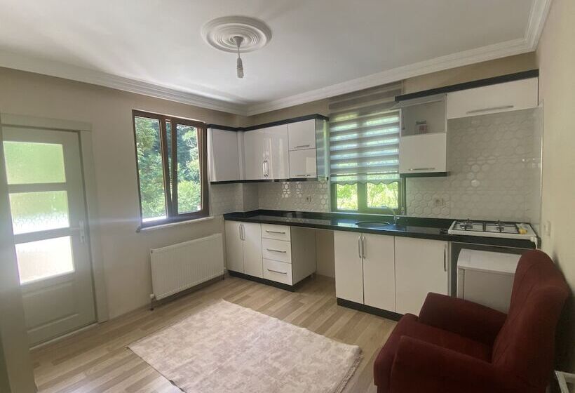 مُتل Isikli Kale Otel