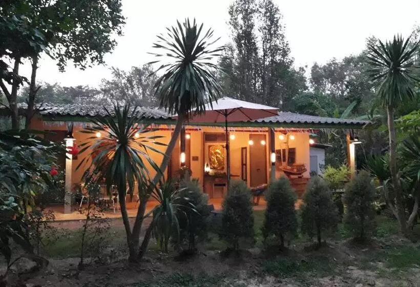 پانسیون Baan Hotelier Resort