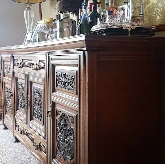 Majatalo Carradales Luxury Guest House