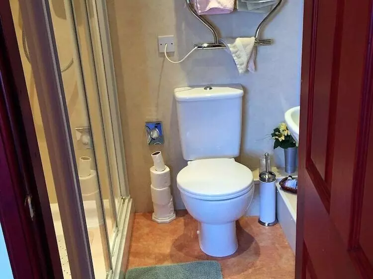 ペンション Kathmore Guest House