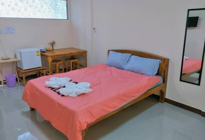 פנסיון P P House