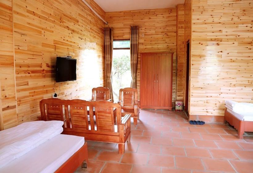 پانسیون Sunny Garden