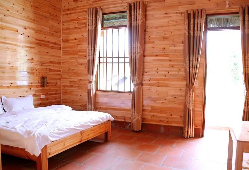 پانسیون Sunny Garden