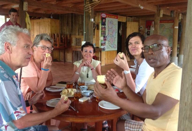 پانسیون Sunny Garden