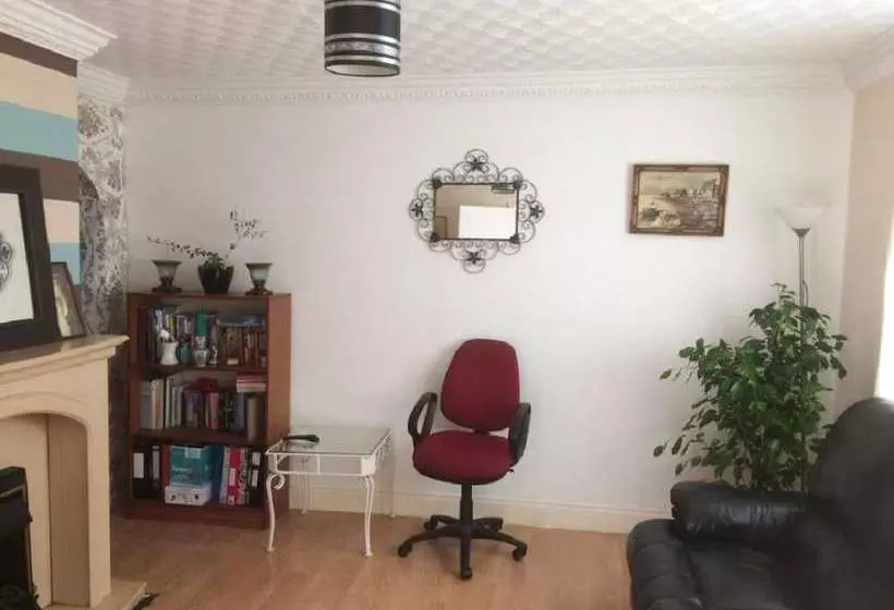 پانسیون Ucc B & B