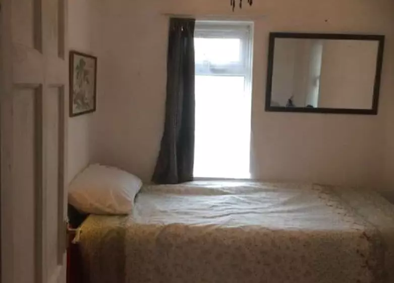 پانسیون Ucc B & B