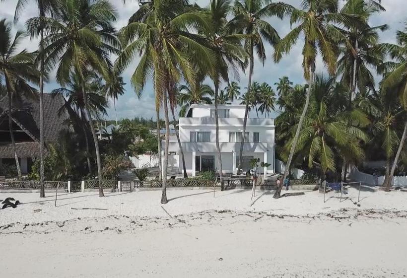 بنسيون Villa Noah