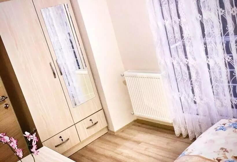 St Apartment