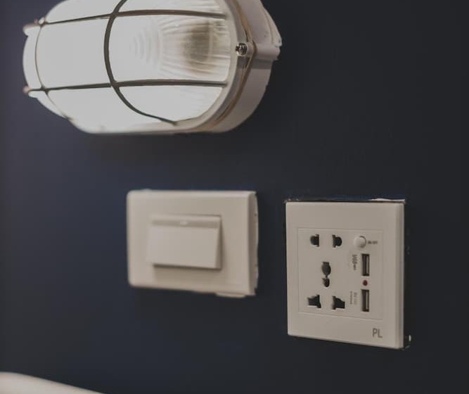 White Wall Poshtel   Hostel