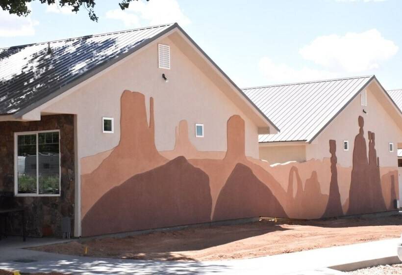 Zions Camp And Cottages