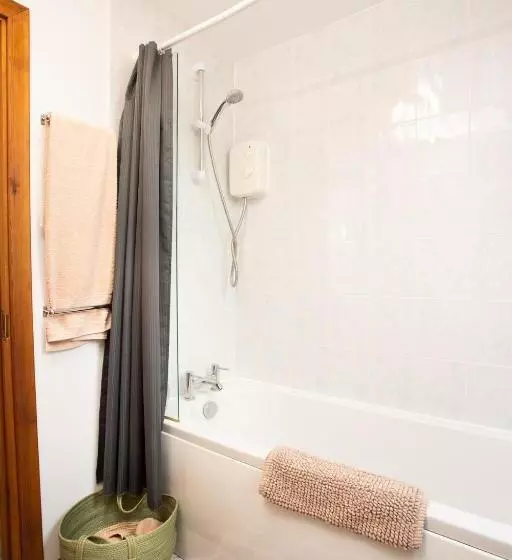 Aamiaismajoitus (B&B) Beechwood Lodge Guesthouse