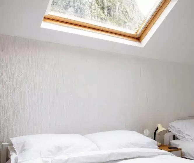 Aamiaismajoitus (B&B) Isallt Guesthouse