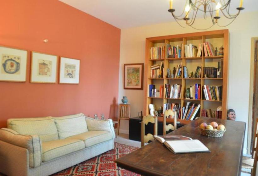 민박 La Bastide Des Enquèses