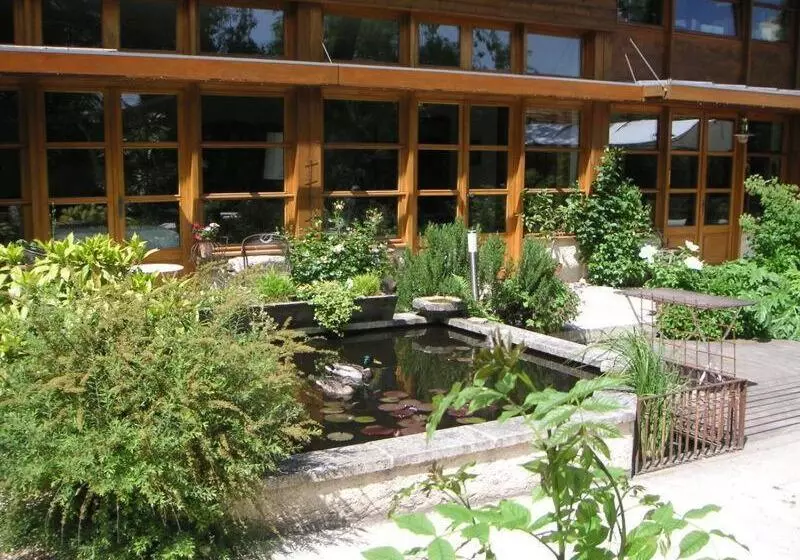 Aamiaismajoitus (B&B) Le Clos Chedeville